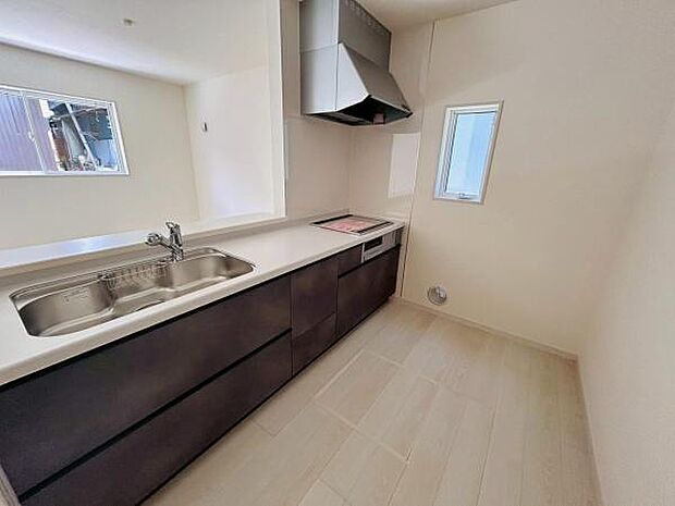 写真は同社施工例です。