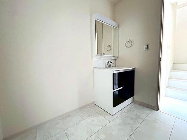 写真は同社施工例です。