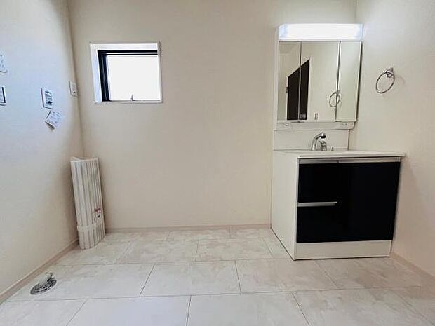 写真は同社施工例です。