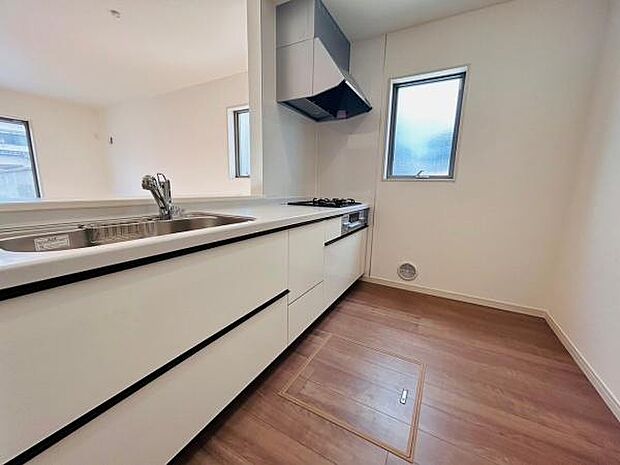 写真は同社施工例です。