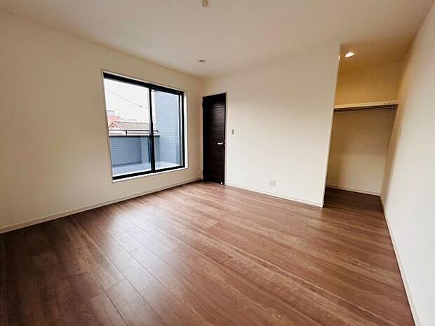 写真は同社施工例です。