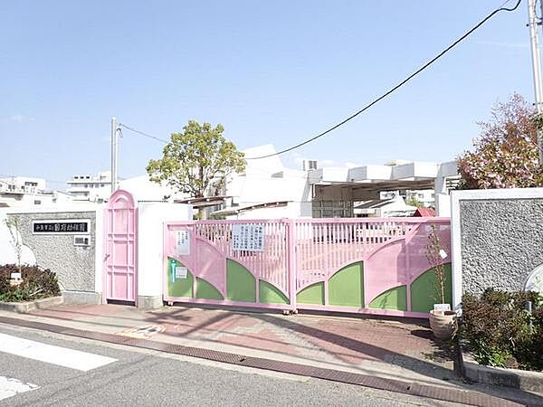 和泉市立国府幼稚園まで695m