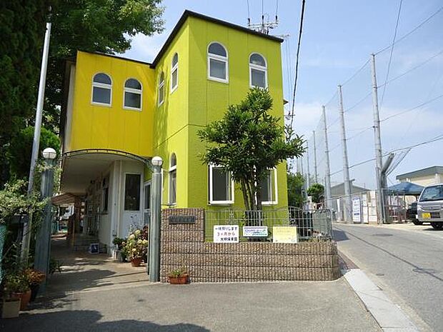 光明保育園まで1411m