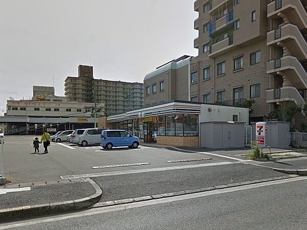 セブンイレブン泉佐野羽倉崎駅前店まで418m