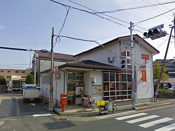 泉佐野羽倉崎郵便局まで622m