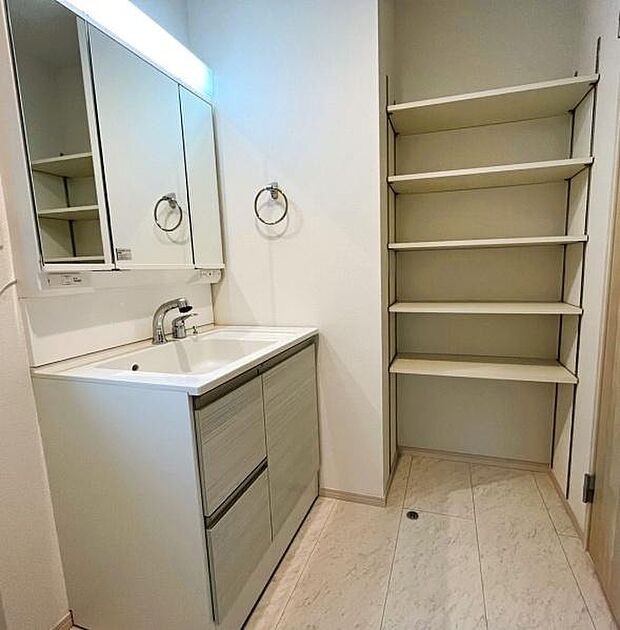 写真は同社施工例です。