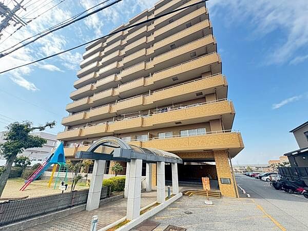 外観：327002207125