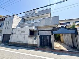 大阪府岸和田市八幡町
