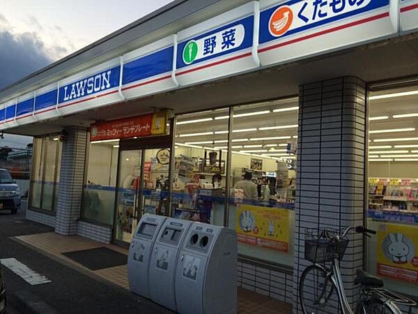 ローソン阪南箱の浦店まで149m