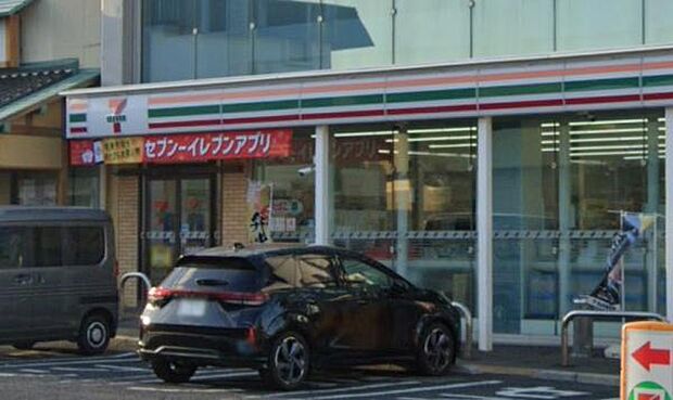 セブンイレブン貝塚二色浜南店まで591m