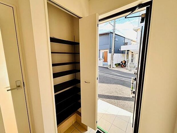 写真は同社施工例です。
