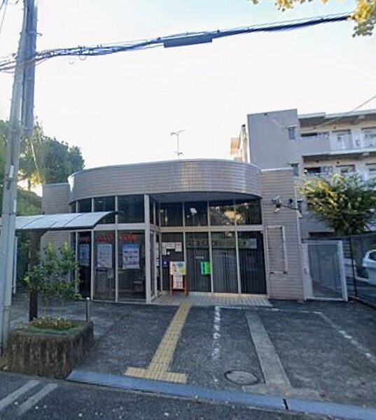 泉北御池台郵便局まで651m