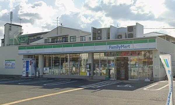 ファミリーマート羽曳野野々上店まで492m