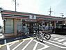 周辺：ローソン岸和田東大路町店まで526m