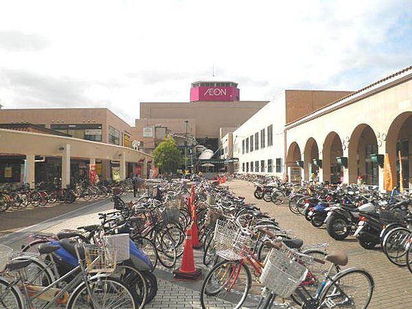イオン和泉府中店まで938m