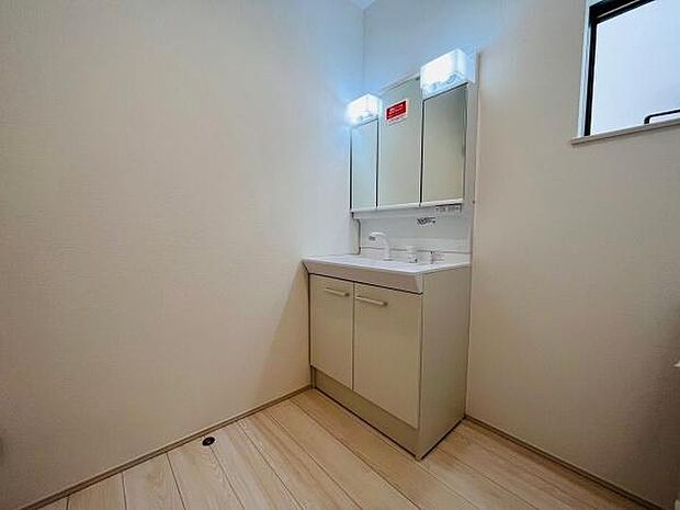 写真は同社施工例です。