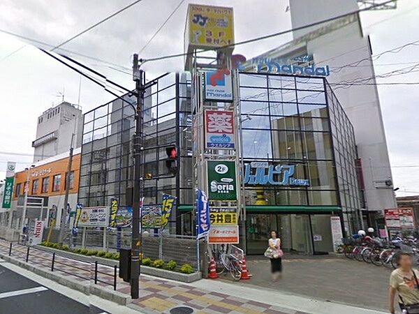 万代貝塚店まで502m