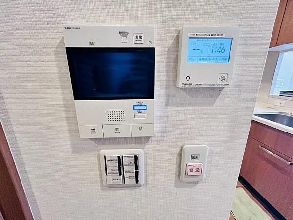 モニター付きインターホン