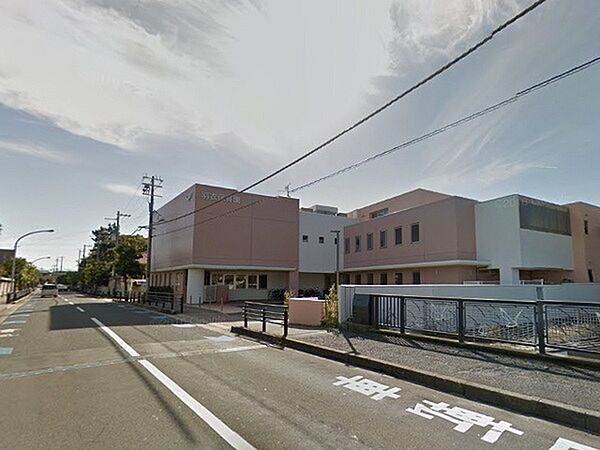 羽衣保育園まで410m