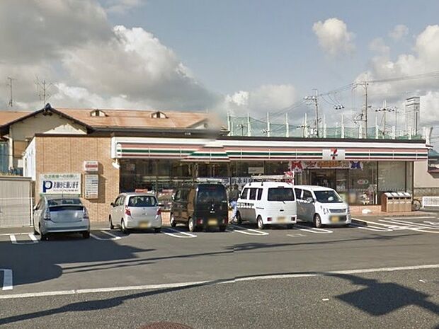 セブンイレブン泉佐野南中安松店まで608m