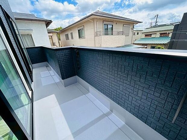 写真は同社施工例です。