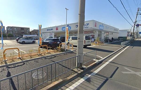 ウエルシア堺鳳中町店まで427m