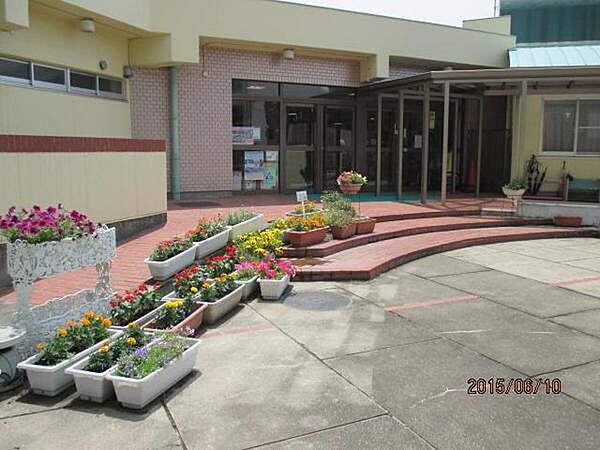 泉南市立あおぞら幼稚園まで1012m