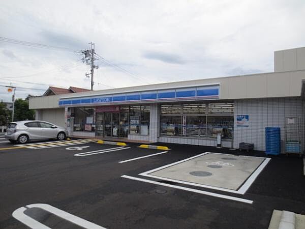 ローソン貝塚海塚店まで434m