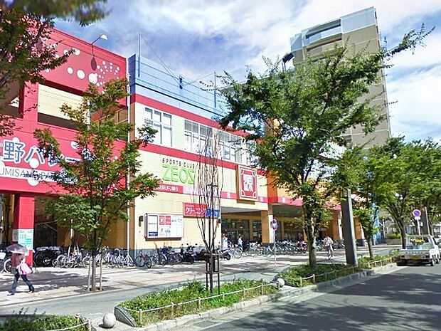 松源パレード泉佐野店まで903m