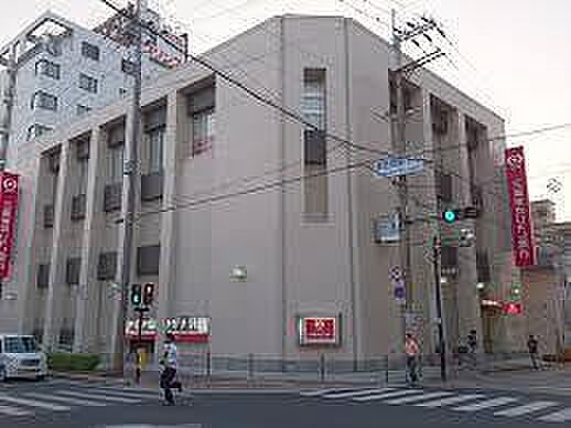 三菱東京UFJ銀行泉佐野支店まで415m