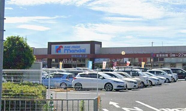 コクミンドラッグ岸和田店まで983m
