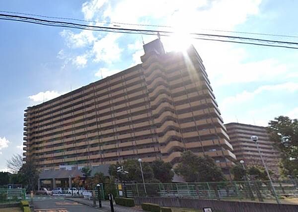 外観：327002981901