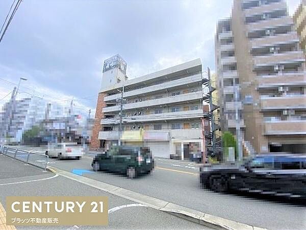 駅まで徒歩圏なので便利な立地です。