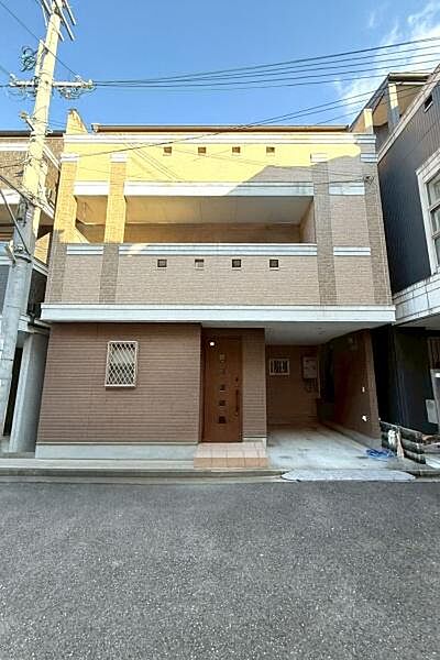 外観：327002227310