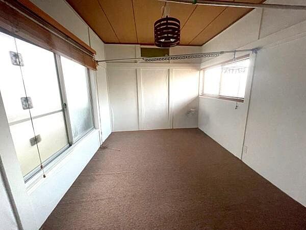 【洋室】過ごしやすい6帖の広さ。居住用にも収益用にもご活用頂けます。