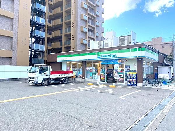 ファミリーマート　深江北一丁目店まで791m、ファミリーマート　深江北一丁目店