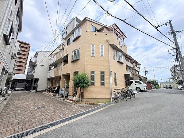 【現地】陽当り・通風環境良好な南西角地！