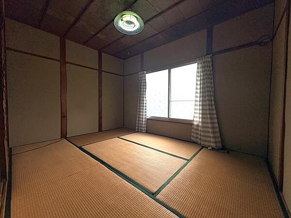 【和室】未改装物件につきお好みリフォーム可能！和室→洋室への変更などリフォーム相談随時受付中です。