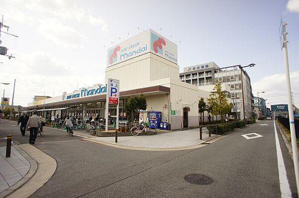 万代長吉店まで359m