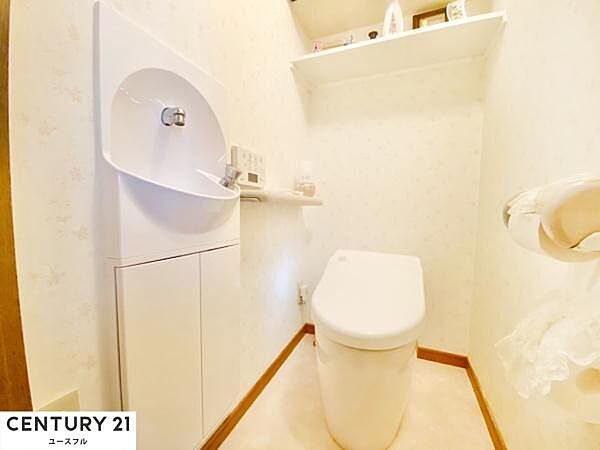 広いトイレですね！