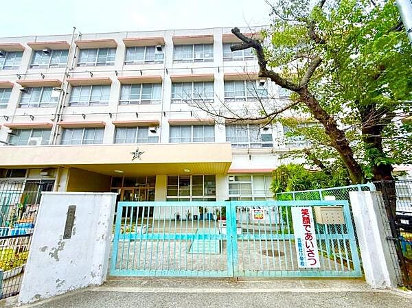 堺市立五箇荘小学校まで200m