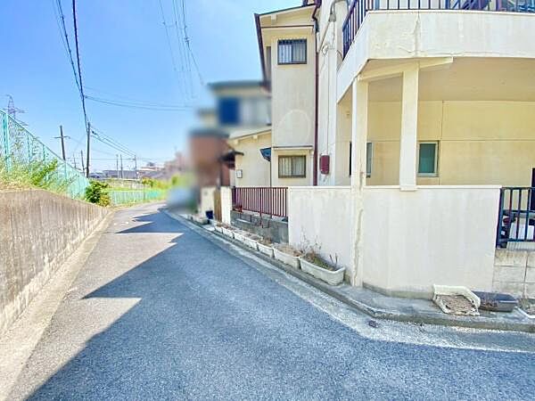 ■毎週土・日・祝のご対応可能■お忙しい方も、お仕事前やお仕事帰りなどお客様のご都合に合わせてご案内致します！キッズルーム・駐車場完備！
