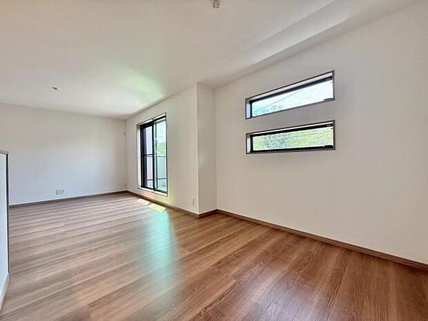 家族の一体感を感じられる広々スペース！家族と過ごす時間を大切にする方にぴったりのゆとりの住空間です♪