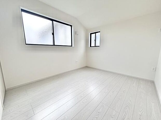 本を読んだり趣味の時間を楽しんだり家の中でひとり静かになれる空間