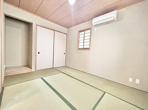 和室は汎用性が高く様々な使い方ができます♪収納もございます。