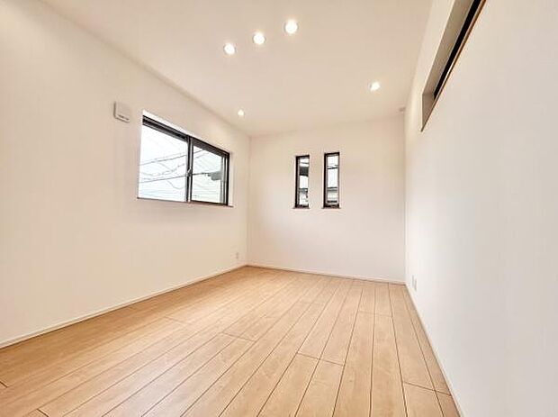 家族の一体感を感じられる広々スペース!家族と過ごす時間を大切にする方にぴったりのゆとりの住空間です♪