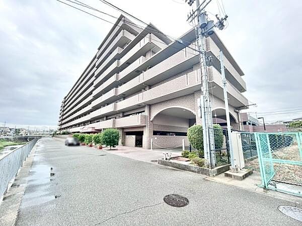 外観：327002227328