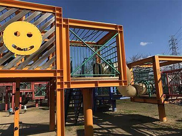 新町南公園まで1000m