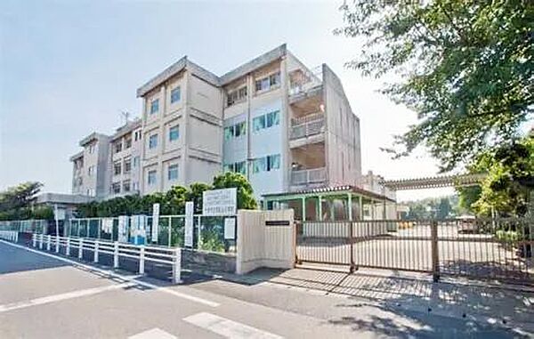 堺市立若松台小学校まで260m