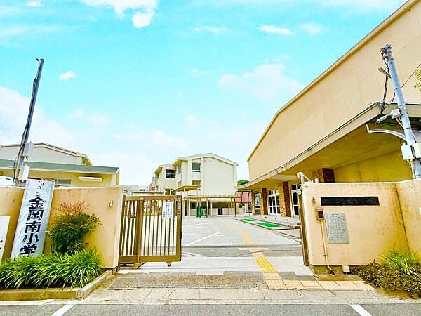 堺市立金岡南中学校まで1070m